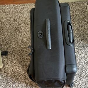 Tumi Extended Garmet Suitcase -used once-EXCELLENT CONDITION